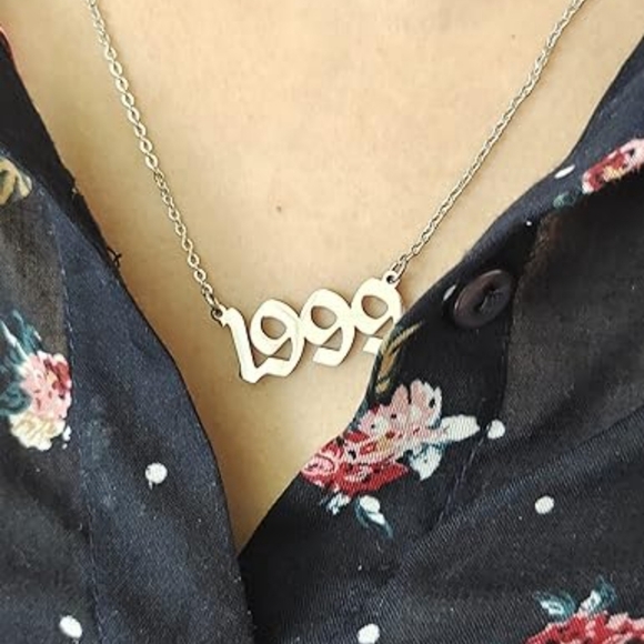 š„SILVER "1999" NECKLACEš„ - Picture 1 of 4